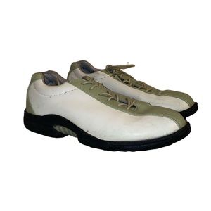 (6-44) Katana Women’s Size 8.5 Lace Up Golf Shoes
